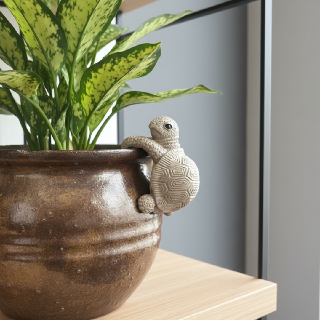 Hanging Turtle Resin Decor