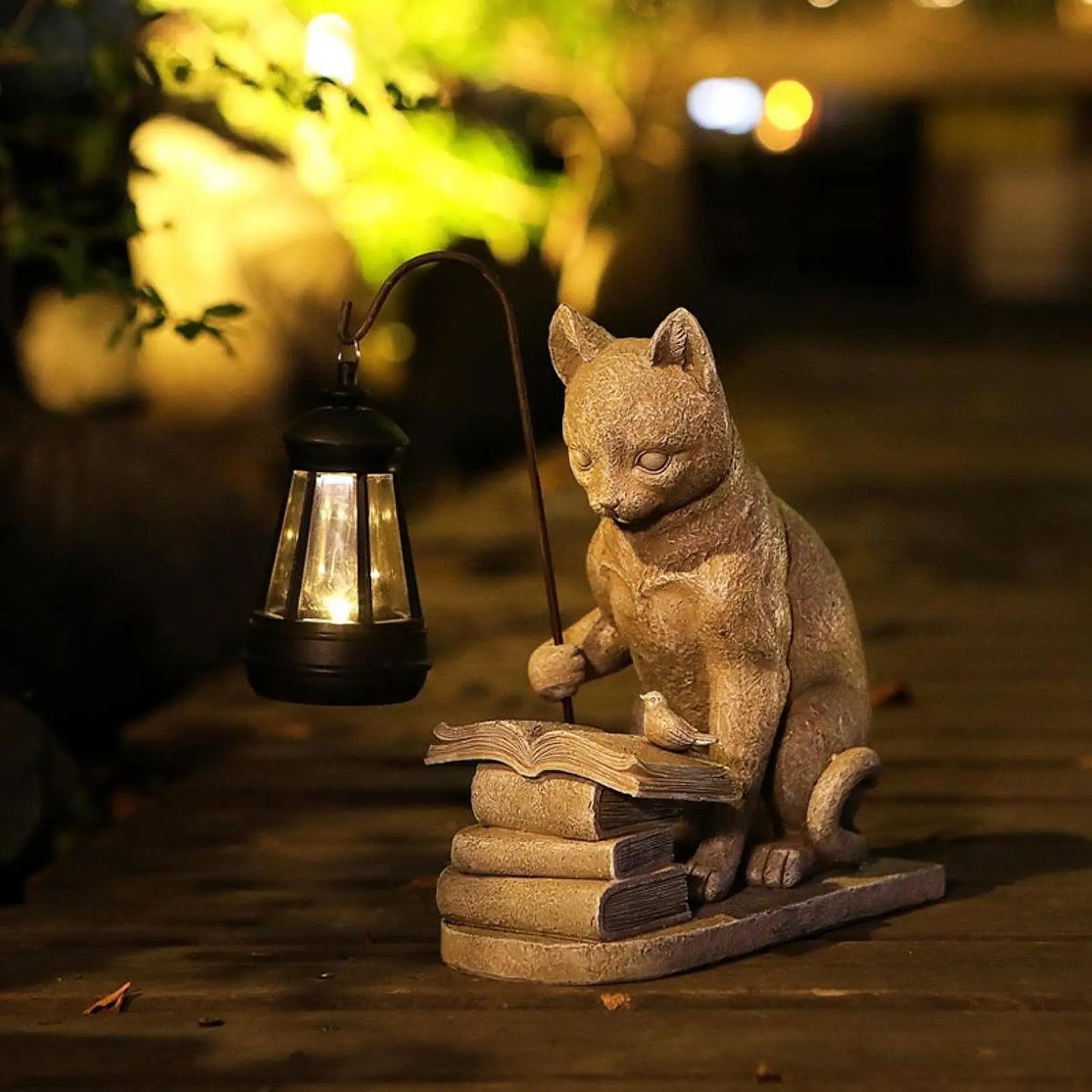 Cat Garden Statue with Solar Light